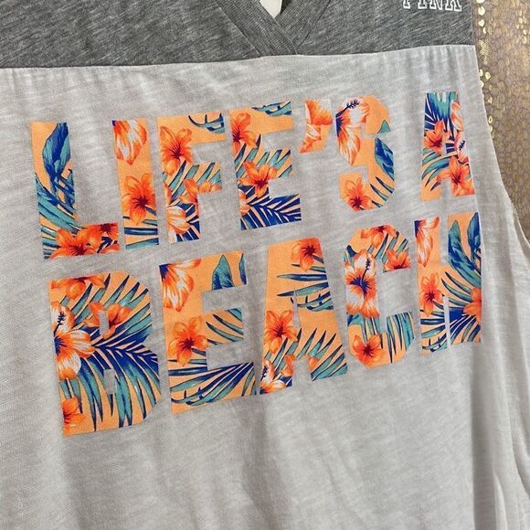 PINK Victoria’s Secret “Life’s a beach” white/gray tanktop, NWT, XS - Picture 2 of 4